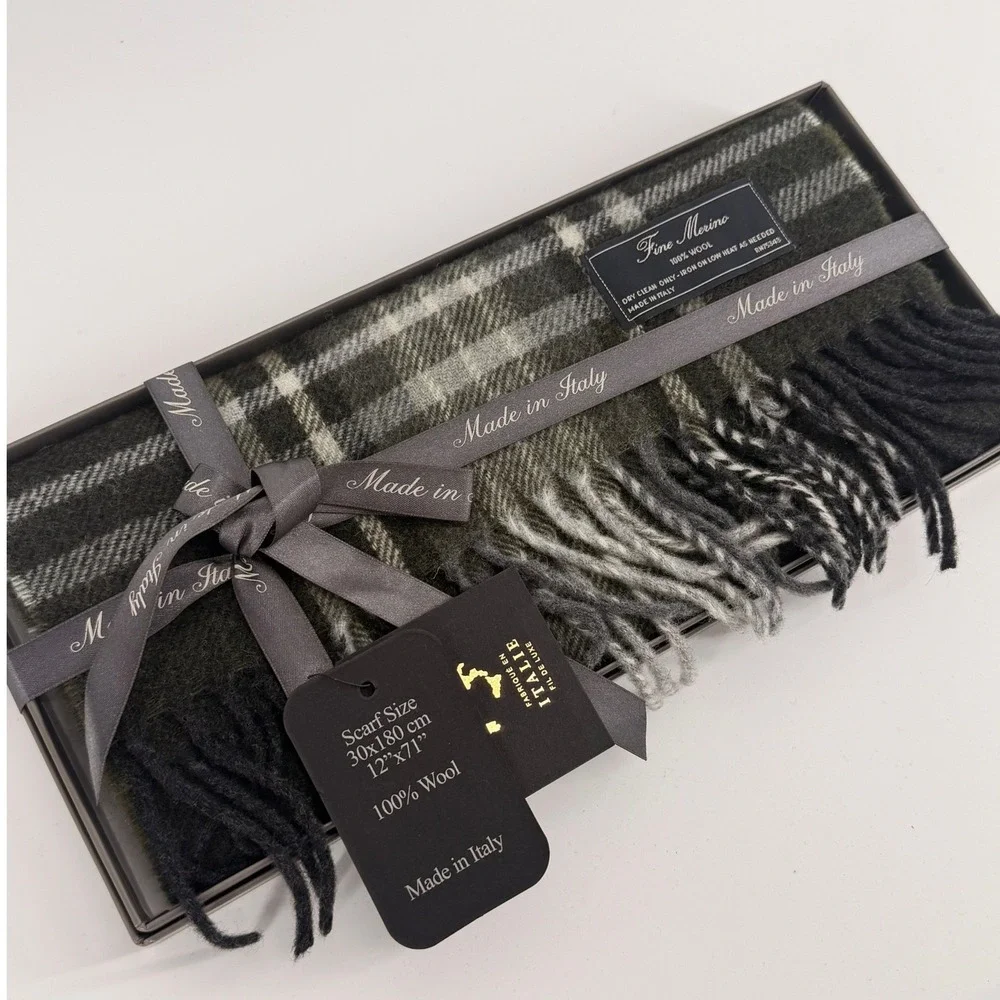 Linea Emmeti 100% Merino Wool Plaid Scarf Olive Green Made in Italy 12x71‎ NIB